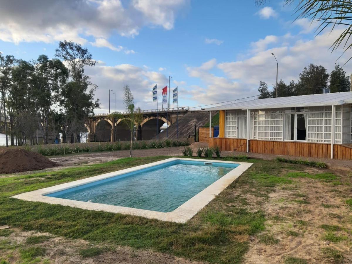 Hotel Terrazas Del Rio Negro Centenario Dış mekan fotoğraf